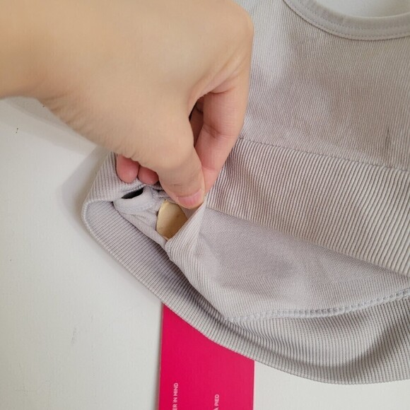 NEW RYKA Microchip Padded Cross Racerback Sports Bra Gray Size Medium - Picture 5 of 12